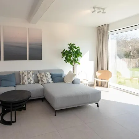 Villa Petit Mouche - Recently Renovated Villa Close To Beach Koksijde Exterior photo